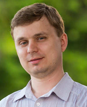 Коммерческий директор Рожников Виктор Петрович